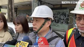 台北市政府建管處長虞積學說明回填進度。（圖／記者楊忠翰攝影）