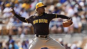 ▲布里托（Jhony Brito）轉戰教士熱身賽初亮相投2局掉2分吞敗。（圖／美聯社／達志影像）