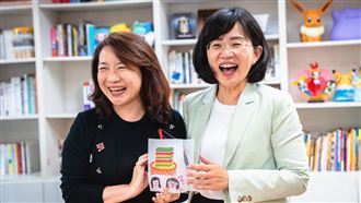 慶元宵！蘇巧慧靠「娘惹糕」燈籠趁亂告白