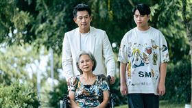 柯叔元,王傳一,黃瀞怡,小薰,米可白,生命捕手、Ella、陳嘉樺。（東森提供