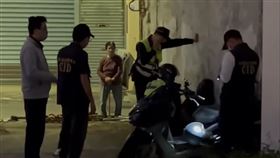 ▲屏東縣警疑用警棍捅肚，造成蔡姓竊賊於派出所內偵訊時，突然倒地猝逝。（圖／翻攝自「翻轉大高屏交通違規」臉書粉專）