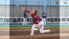 ▲樂天桃猿隊陳柏豪交流賽，中繼上場對上軟銀。（圖／翻攝自Rakuten Monkeys臉書）