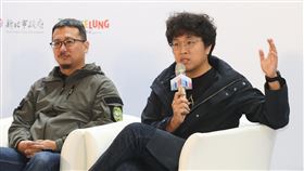 「再談阿共打來怎麼辦」林秉宥沈伯洋與談（2）「再談阿共打來怎麼辦：從烏克蘭戰場看台海局勢」座談活動25日在台北國際書展主題廣場舉行，由民進黨立委沈伯洋（右）與「再談阿共打來怎麼辦」共同作者林秉宥（左）擔任主講人。中央社記者謝佳璋攝  113年2月25日