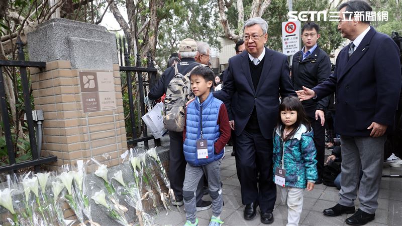 政院被列名「不義遺址」　陳建仁親自揭牌