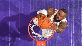 湖人詹姆斯,太陽,翻攝自湖人推特