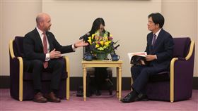 副總統賴清德今（26）日接見「傳統基金會」訪問團。（圖／總統府提供)