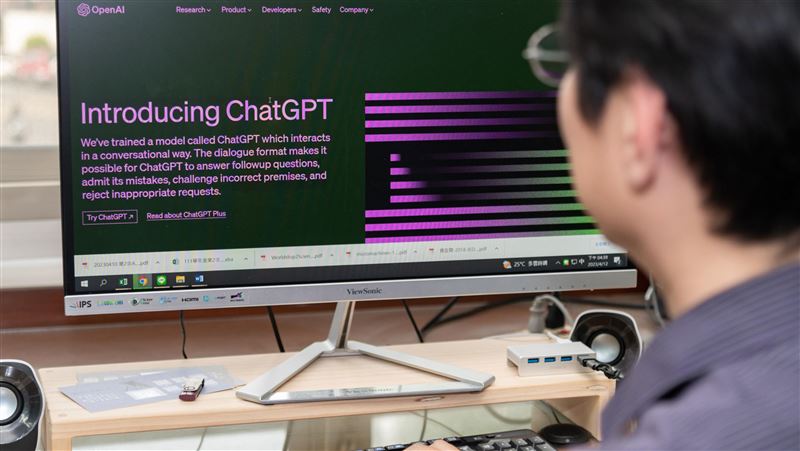 OpenAI開放ChatGPT使用　免註冊即可登入
