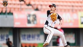 統一獅交手韓職SSG登陸者，林詔恩1.2局被敲6安掉5分。（圖／統一獅球團提供）