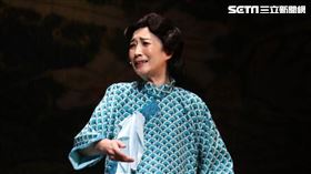 黃嘉千、王月。（記者邱榮吉攝影