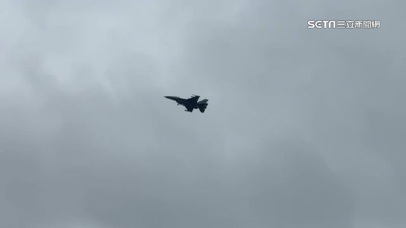 花蓮天空傳不明巨響　居民嚇：震到窗戶抖