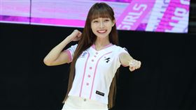 林襄出席「炸裂吧女孩」開鏡。（圖/記者邱榮吉攝影）