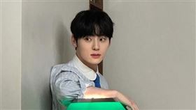 ▲《MBC歌謠大祭典》珉豪，潤娥，黃旼炫。（圖／翻攝自IG）