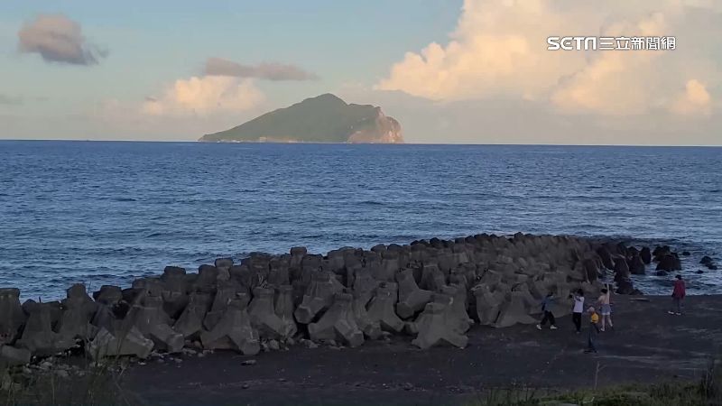 龜山島「龜頭」沒斷　官方澄清僅部分崩落