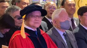 魏哲家,名譽博士,張忠謀,陽明交大（圖／翻攝自NYCU 國立陽明交通大學 YT、翻攝畫面）