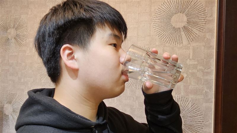 提神變毀腦！學生、運動員最愛「一飲料」