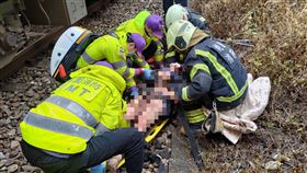 高壓電,灼傷,鐵軌,燒燙傷,消防局