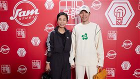 蕭敬騰春酒（圖／喜鵲娛樂提供）