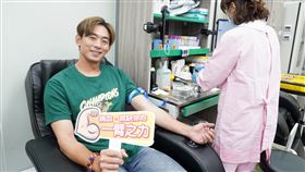 號稱歷年最怕打針的捐血大使，王溢正義不容辭做公益，鼓勵大家前往全新營運的九如捐血室衝人氣。（圖／台鋼雄鷹提供）
