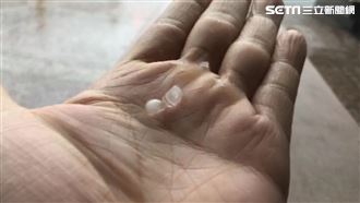 合歡山傍晚低溫剩3度　水氣足短暫下冰霰