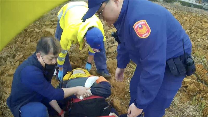 目擊車禍秒掉頭救人　黃章珷彰顯義消精神