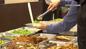 自助餐青菜均10元 客批