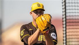 ▲因為索托（Juan Soto）交易案轉戰教士，金恩（Michael King）熱身賽2場5局投球僅挨2安。（圖／翻攝自Charlotte推特）