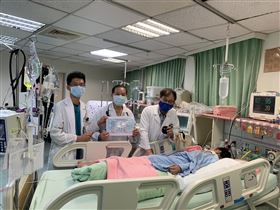 彰化小姊妹搶救第12天，姊姊眼球會動，對光有反應(圖／彰化秀傳醫院提供)