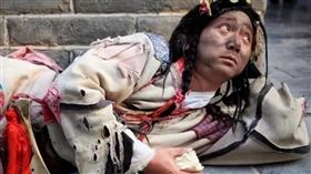 中國一名演員扮演「乞丐」長達12年時間。（圖／翻攝自頂端新聞）