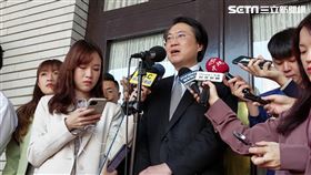 內政部長林右昌受訪。（圖／記者陳怡潔攝影）