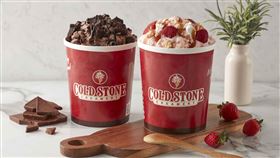 COLD STONE桶裝分享日，3/8桶裝冰淇淋買一送一，7-ELEVEN酷聖石複合店同享優惠，當天享樂桶買一送一。（圖／品牌業者提供）