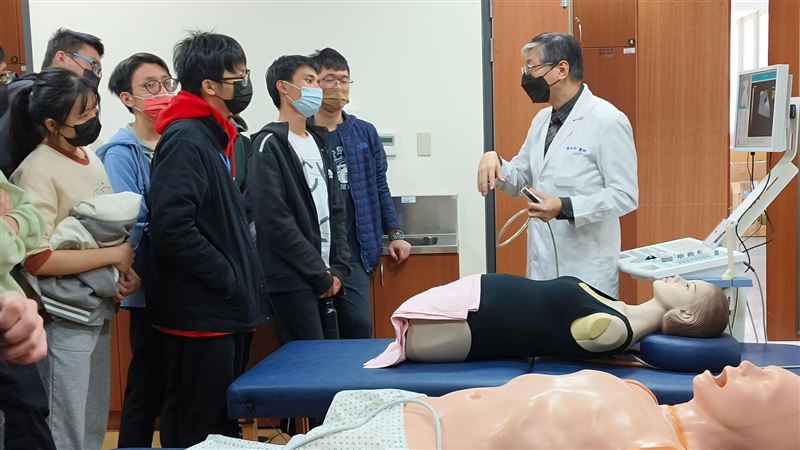 學測考完怎選？這系被稱「台灣最強科系」