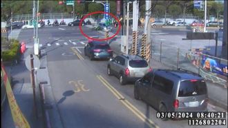 害重機騎士慘摔！翁肇逃直奔保養廠VIP室