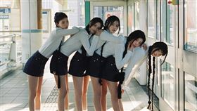 韓女團ILLIT（圖／翻攝自X）