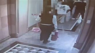 修杰楷王柏傑大混戰　女員工1舉動超專業