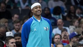 湯瑪斯（Isaiah Thomas）加盟爵士G聯盟球隊，力拚重返NBA。（圖／美聯社／達志影像）
