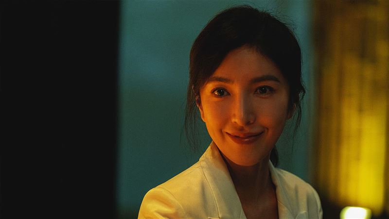抓包老公偷吃女同事　楊謹華黑化外遇還手