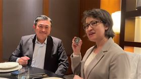 蕭美琴、王定宇、戰貓幣（圖／王定宇辦公室提供）