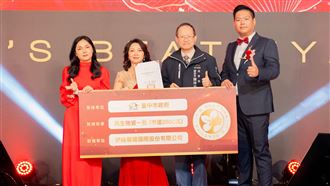 伊絲碧媞熱心公益　捐贈千萬物資