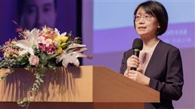 國民黨立委翁曉玲擬提案修法，將總統選舉改為二輪投票制，引發議論。（圖／翻攝自翁曉玲臉書）