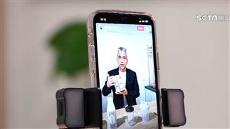 70歲阿公退休後變網紅　萬人搶追蹤爆紅