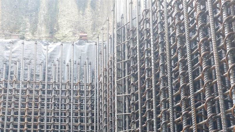 鋼筋綁成「這樣」　北捷工程照吸萬人朝聖