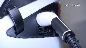 直擊裝電樁1800-1