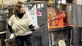 周丹薇花百萬元到義大利上琉璃課。（圖／周丹薇提供）