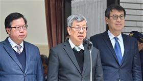 陳建仁、鄭文燦（圖／行政院提供）