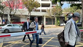 ▲夏克立在律師陪同下出庭。（圖／記者楊佩琪攝）