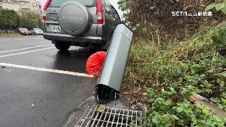 超短命！11萬「智慧收費柱」撞毀2座