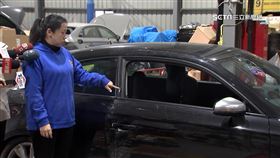 改車達人妻臨停愛車！竟遭賊擊破車窗偷包