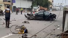 文 撞死害停電1800