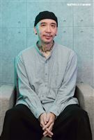 作家H三立新聞網專訪。（圖／記者楊澍攝影）