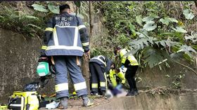 新北,三峽,掃墓,跌落,山坡,樟坑湖路,公墓,